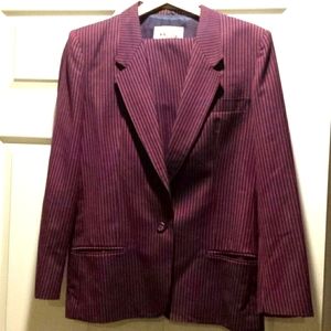 MM Cohn 3-piece suit.